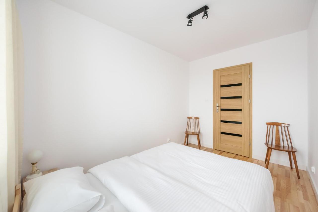 Saska Kepa Vistula Apartment ワルシャワ エクステリア 写真